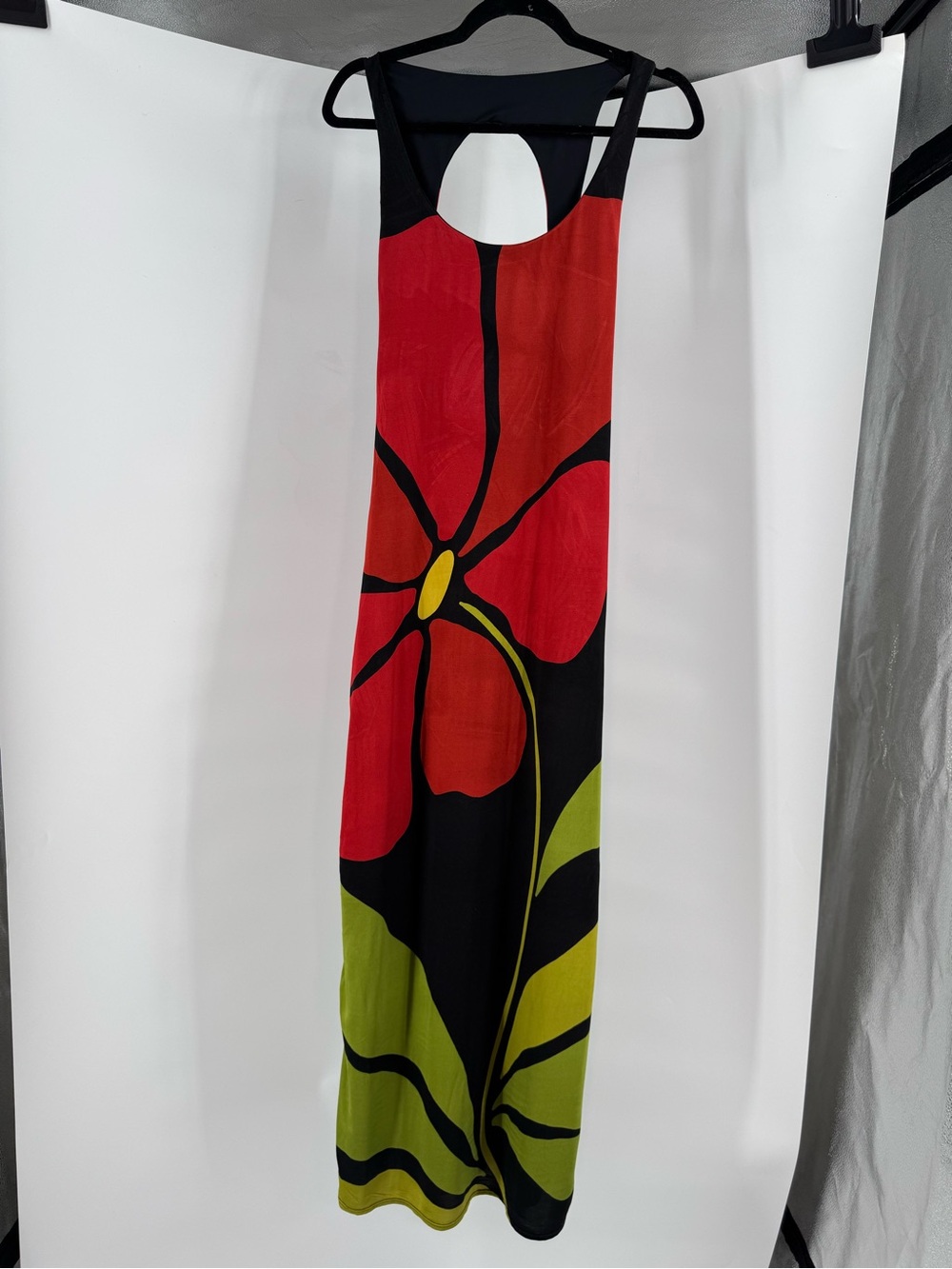 Bold Red Floral Maxi Dress with Olive Accents - Picture 5 of 11